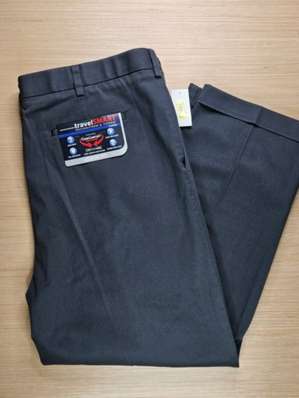 Roundtree & Yorke Travel Smart Pleated Classic Fit Men Pants 42x29 Blue Navy NEW